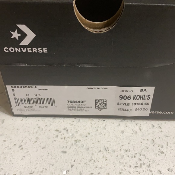 Boys converse - Picture 6 of 6